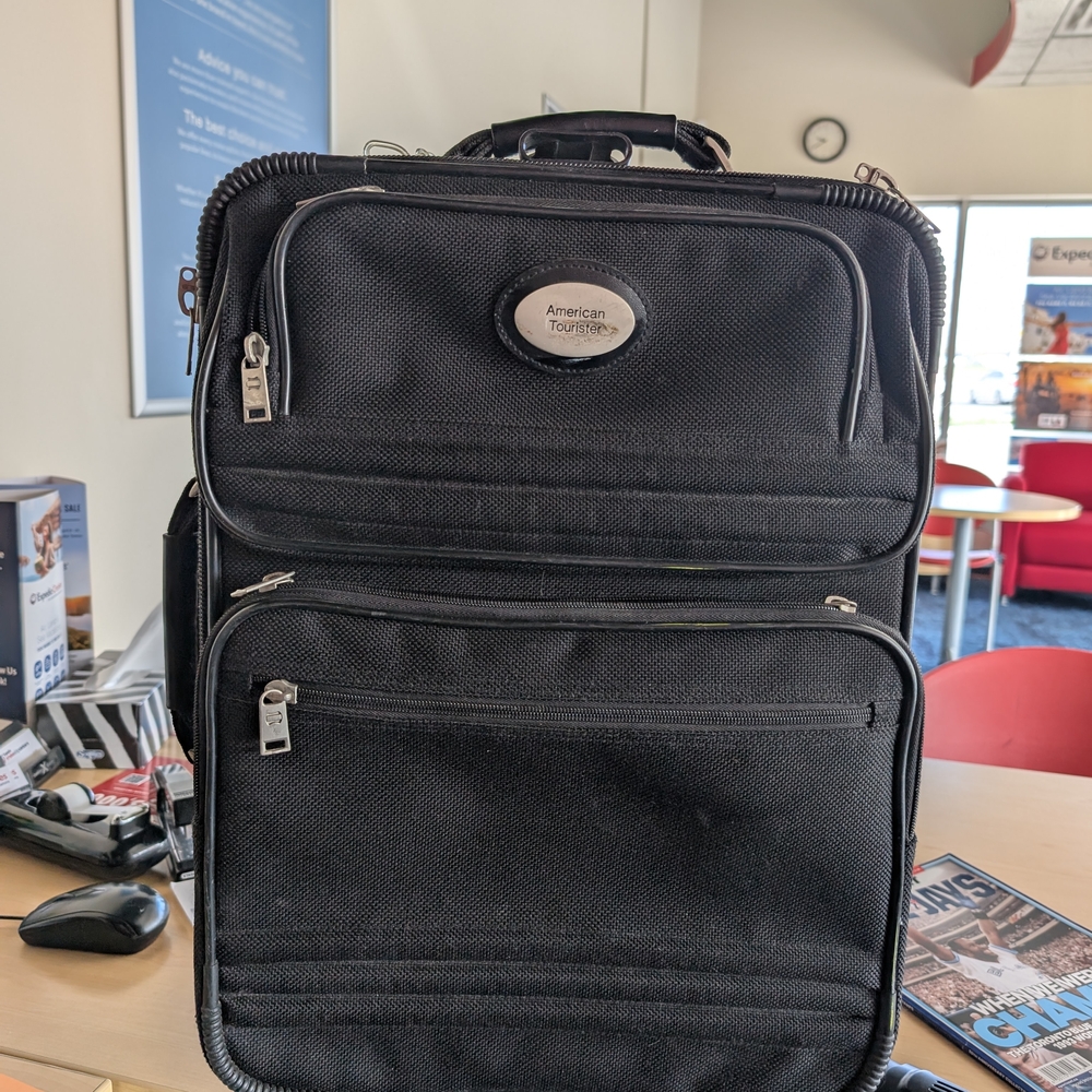 American Tourister Black Men's Bag